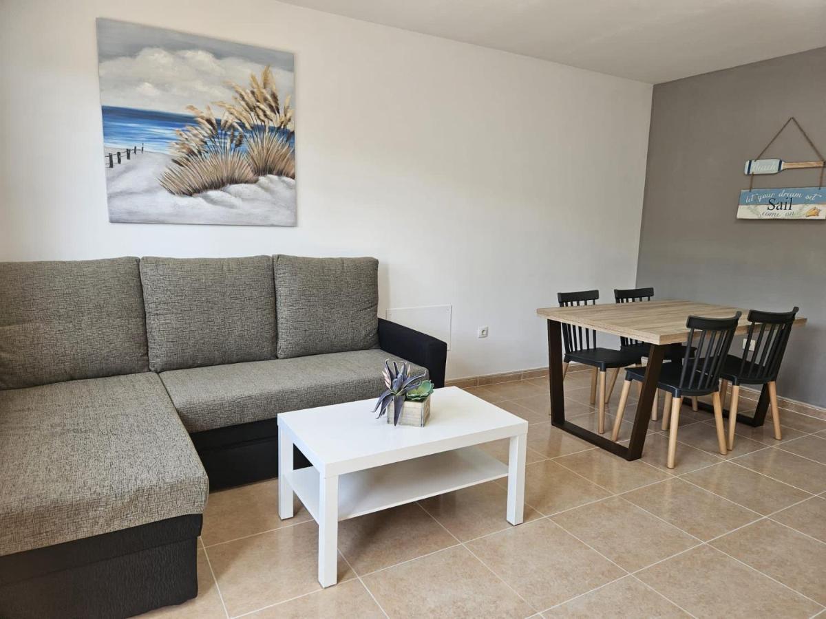Casa Mari Y Jose Con Grandes Piscinas Y Wifi Gratis Apartment Коралео Екстериор снимка